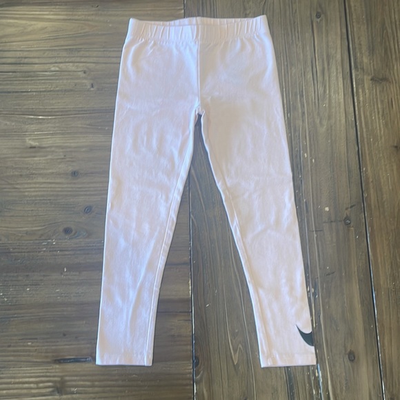 Nike Girls' Long Sleeve Leopard Top and Legging Set Sz. 6X - Picture 4 of 6